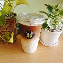 กาแฟลาเต้เย็น
