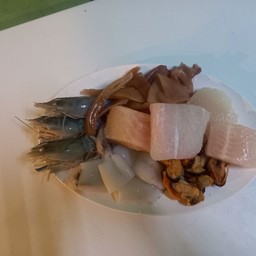 ชุดจิ้มจุ่มรวมทะเล