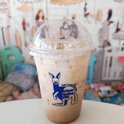 แฟลทไวท์ เย็น สูตรนมสด