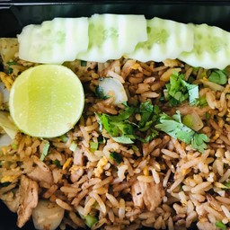 ข้าวผัดหมู ( ผัดแบบจีน )