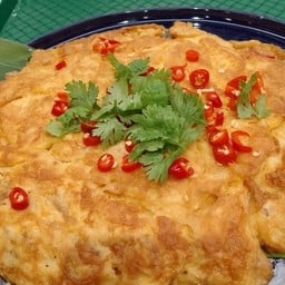 ไข่เจียวแหนมทรงเครื่อง