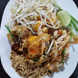 ผัดไทยเส้นเล็กธรรมดา