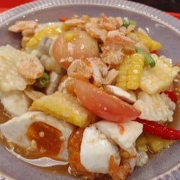 ตำข้าวโพดไข่เค็มนัวร์