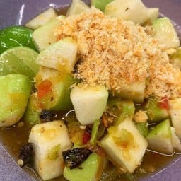 ตำฝรั่งแช่บ๊วย