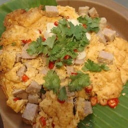 ไข่เจียวแหนมปลาส้ม