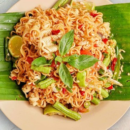 ตำมาม่า