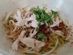 ริสกีก๋วยเตี๋ยวเรือหน้าปะปาคอนโดน