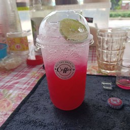 แดงมะนาวโซดา