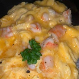 Creamy Omelet with Shrimp on Rice ข้าวไข่ข้นกุ้ง
