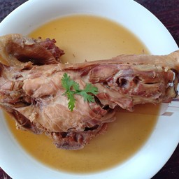 โครงไก่ตุ๋น