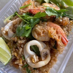 ข้าวผัดโบราณทะเล(กุ้ง+หมึก)