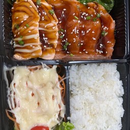 ข้าวแซลมอนด้ง