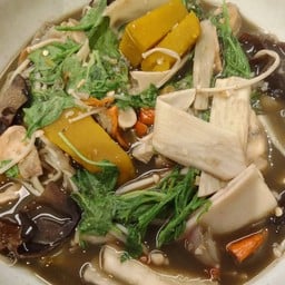 แกงเห็ดใบย่านางยอดมะพร้าว