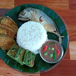 ข้าวคลุกกะปิ ข้าวน้ำพริกกะปิปลาทู