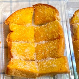 ปังปิ้งเนยน้ำตาล