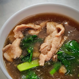 เกาเหลาราดหน้าหมู