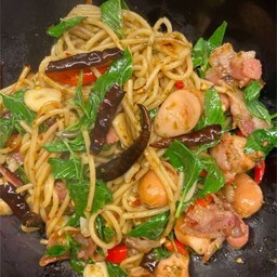 สปาเก็ตตี้ปัดพริกแห้ง