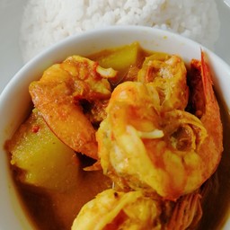 ข้าวแกงส้มกุ้งมะละกอ