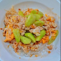 ข้าวแตงกวาหมูสับผัดไข่