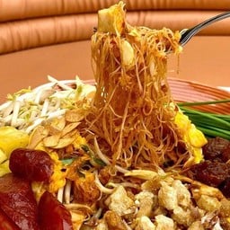 ผัดหมี่สีชมพู