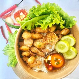 ข้าวหมูกระเทียม