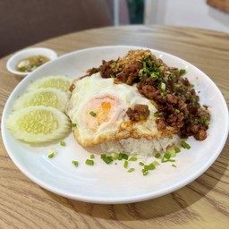 ข้าวหน้าไข่ระเบิด