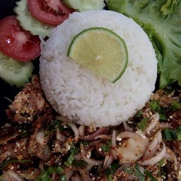 ข้าวมันไก่พอเพียงขวัญ สันติภาพ