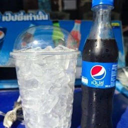 น้ำแป๊ปซี่+น้ำแข็ง