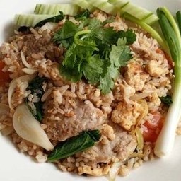 ข้าวผัดหมู