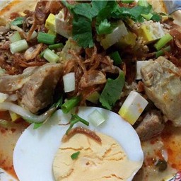 เกาเหลาแกงเนื้อ curry soup with beef