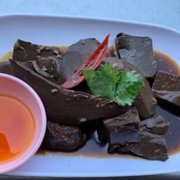 เลือดเป็ดพะโล้