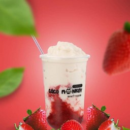 มะพร้าวปั่นนมสดสตรอเบอรี่