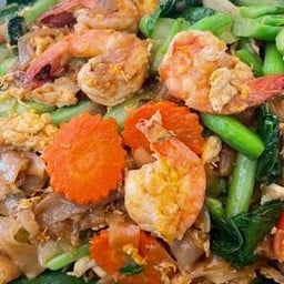 ผัดซีอิ๋วทะเล