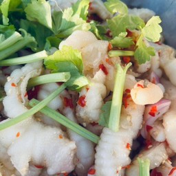 ยำขาไก่