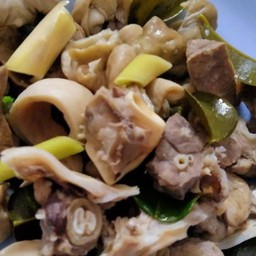 เครื่องในเนื้อลวกจิ้ม