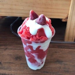 โตเกียว &Smoothie  ผลไม้ปั่น🍓🫐🍍🥭