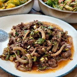 ลาบหมูคั่ว