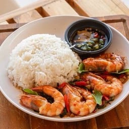 ข้าวกระเพรากุ้ง