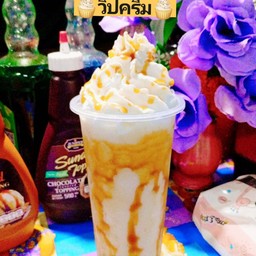 นมสดคาราเมลปั่นวิปครีม