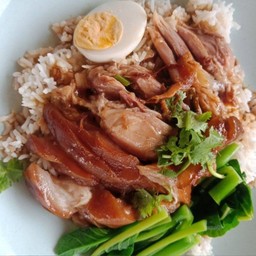 ข้าวขาหมู