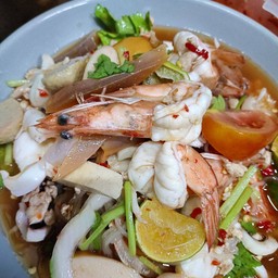 ยำเส้นเล็กรวมมิตร