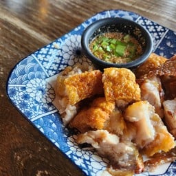 หมูกรอบทอดแจ่ว