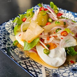 ยำผักกาดดองไข่เค็ม