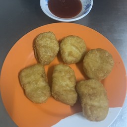 นักเก็ตไก่ 6 ชิ้น