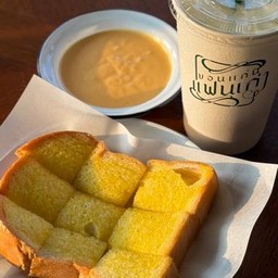 โชกุปังปิ้ง คัสตาร์ทไข่เค็ม