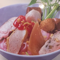 วุ้นเส้นเย็นตาโฟ