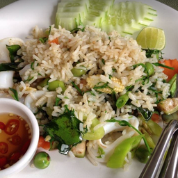 ข้าวผัดทะเล