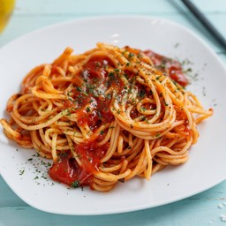 สปาเก็ตตี้ซอสมะเขือเทศ