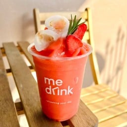 ลิ้นจี่ x สตรอว์เบอร์รี่ สมูทตี้