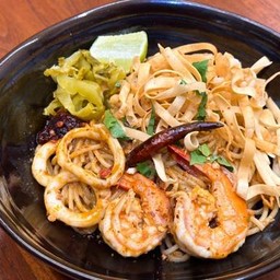 สปาเก็ตตี้ข้าวซอยทะเล